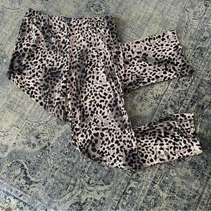 Erin London Cheetah Print Pants M